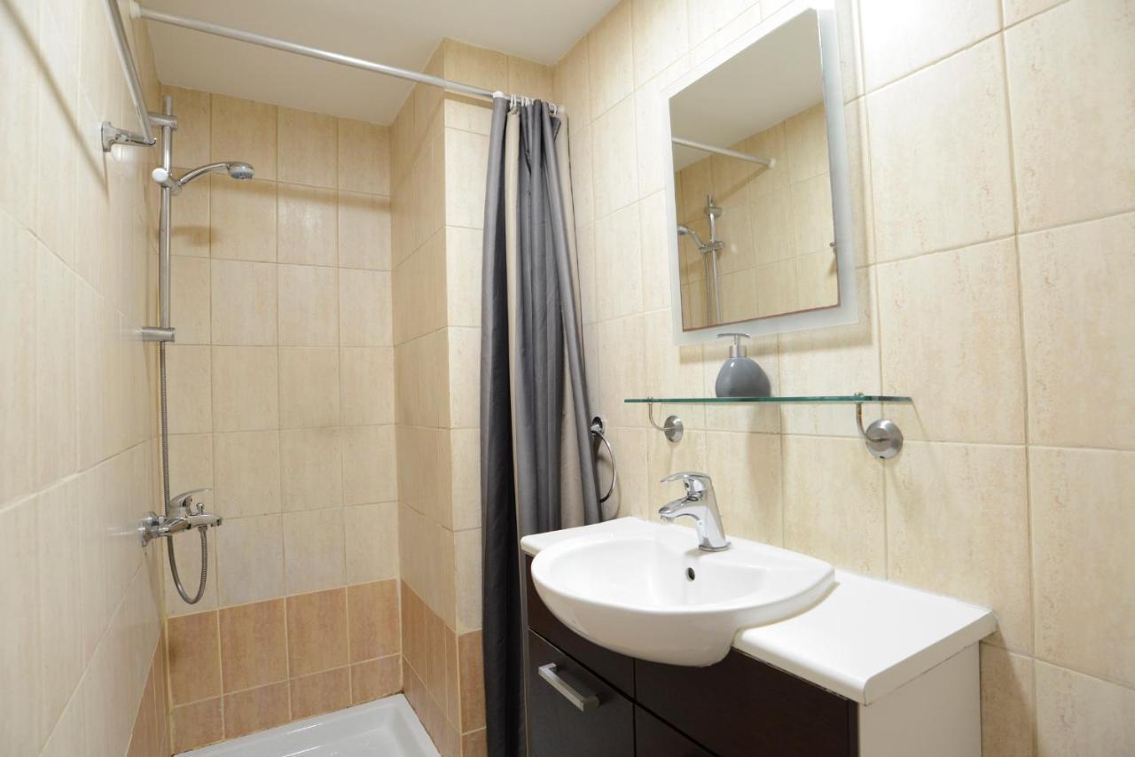 Glabur Stays - The Cozy Atelier - Nicosia City, Free Parking & Wifi, Welcomes You!!! Kültér fotó